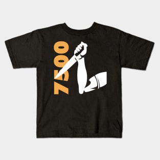 Squack code 7500 75 - man with knife Kids T-Shirt